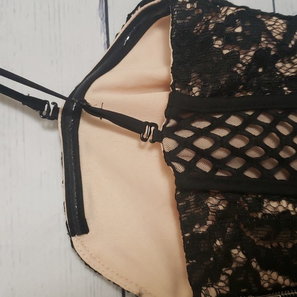 Chelsea From Honey boutique dress - Picture 6 of 8